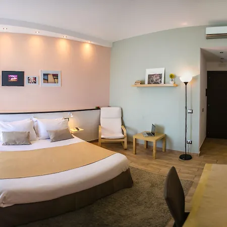 Ma&mi For 4* Cefalù