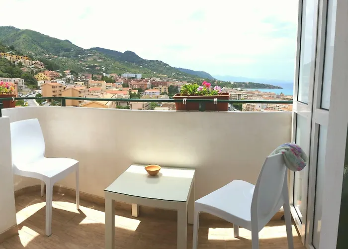 Ma&mi For 4* Cefalù